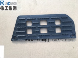 XCMG truck parts-  front door Left step pedal